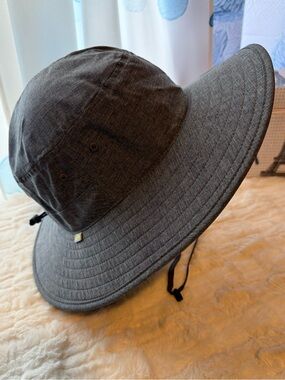 Solar Escape Grey Wide Brim Sun Hat One Size Adjustable
